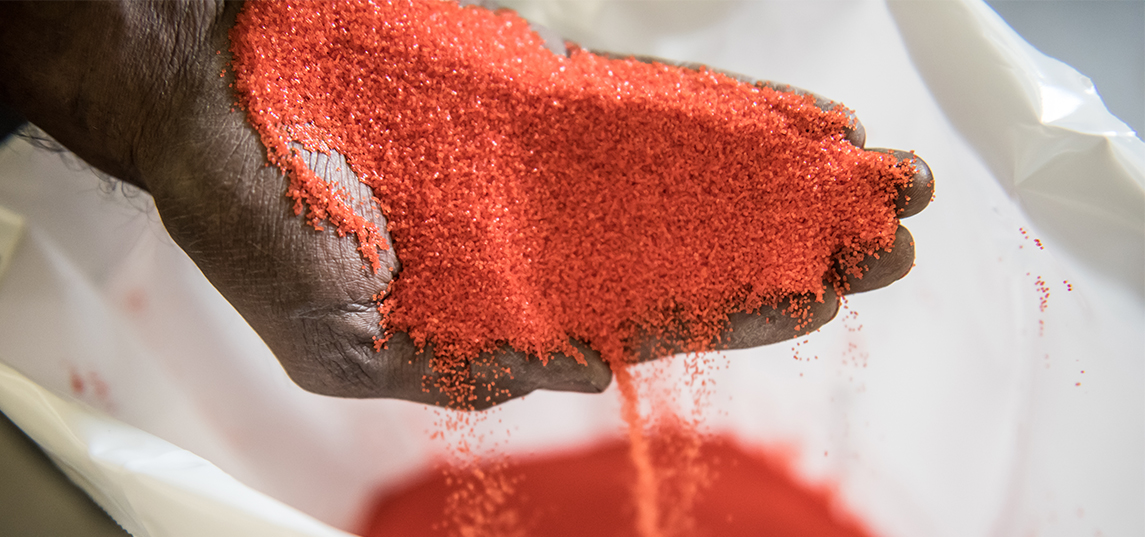 Emsodur Granulat für Tiefkalt-Entgratung Berg EEP Maschinen